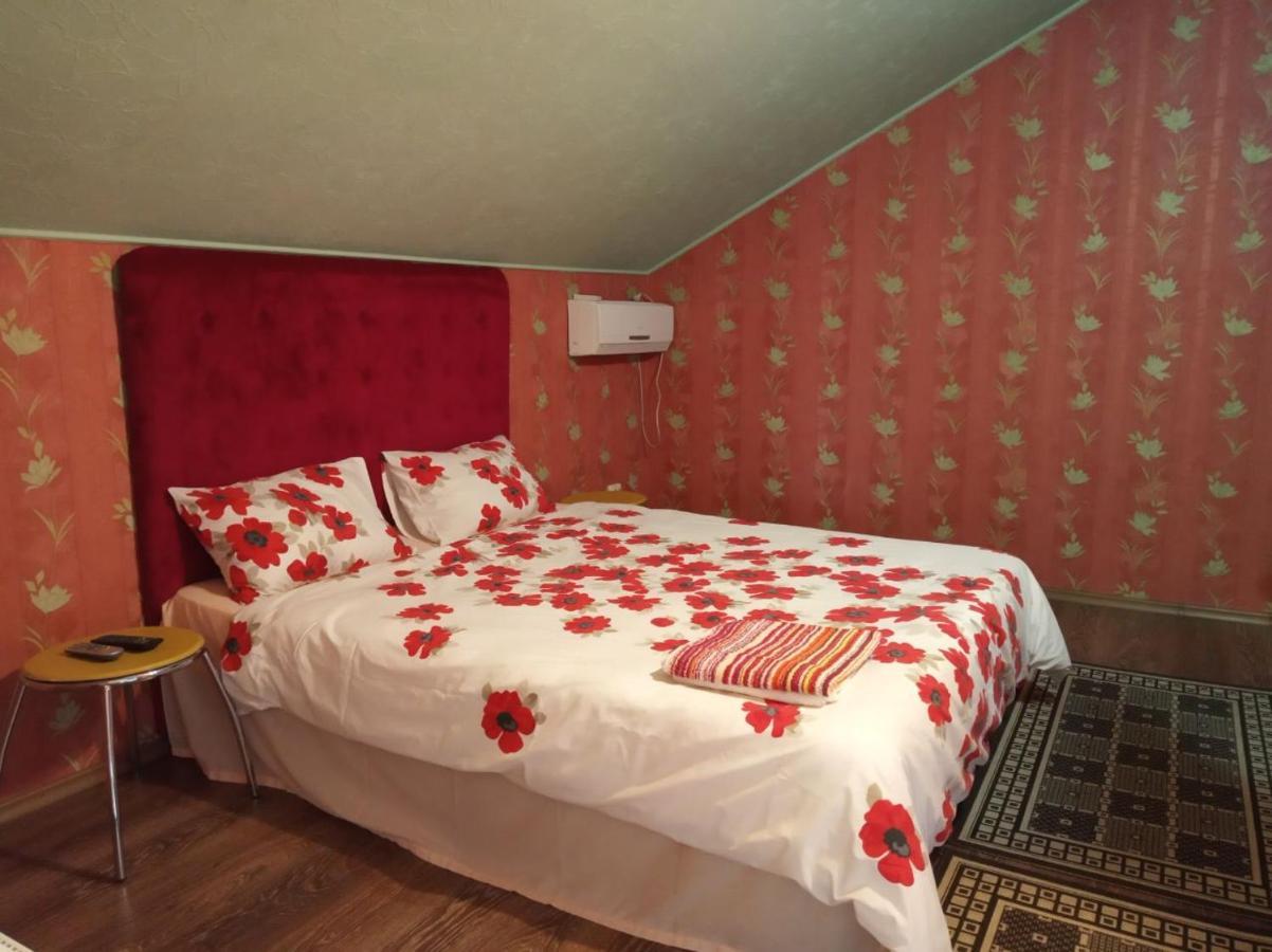 Апельсин Myrhorod Extérieur photo